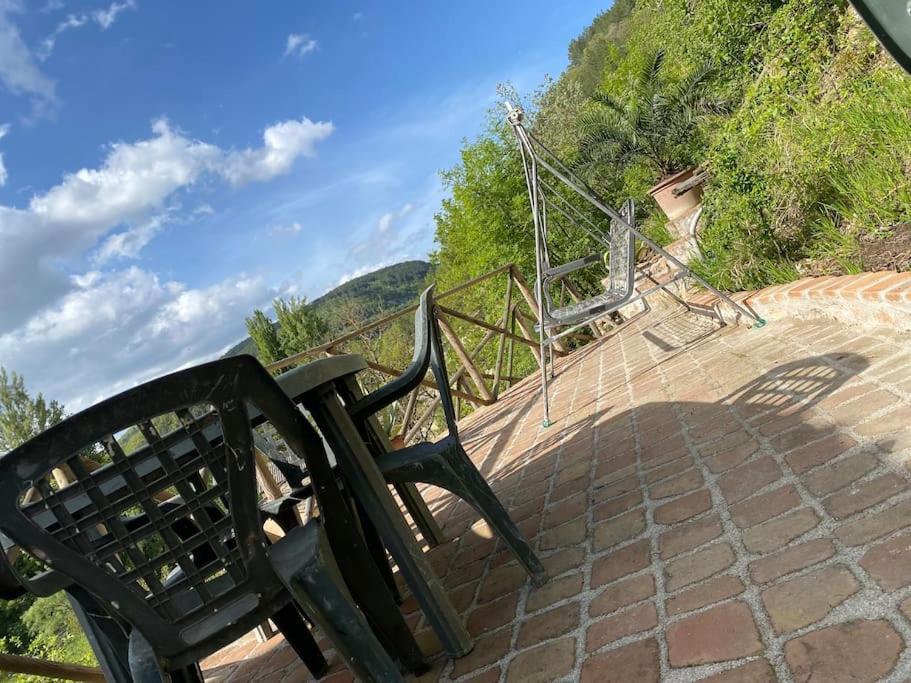 Casa Vacanze Fonte Del Menotre Фоліньо Екстер'єр фото